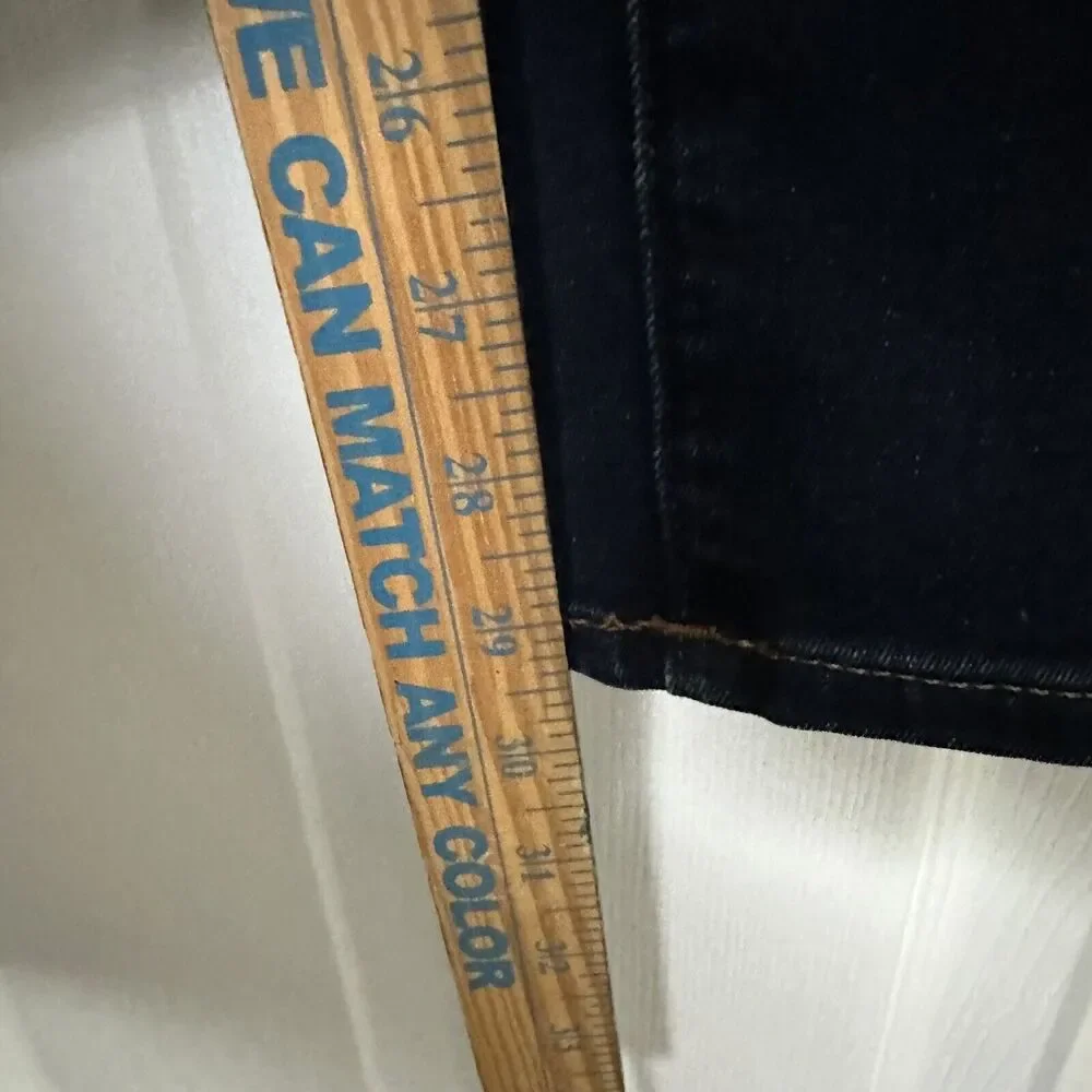 SPANX Signature Waist Skinny Jeans Women’s 32 Kirby Denim Back Zip 29” Inseam